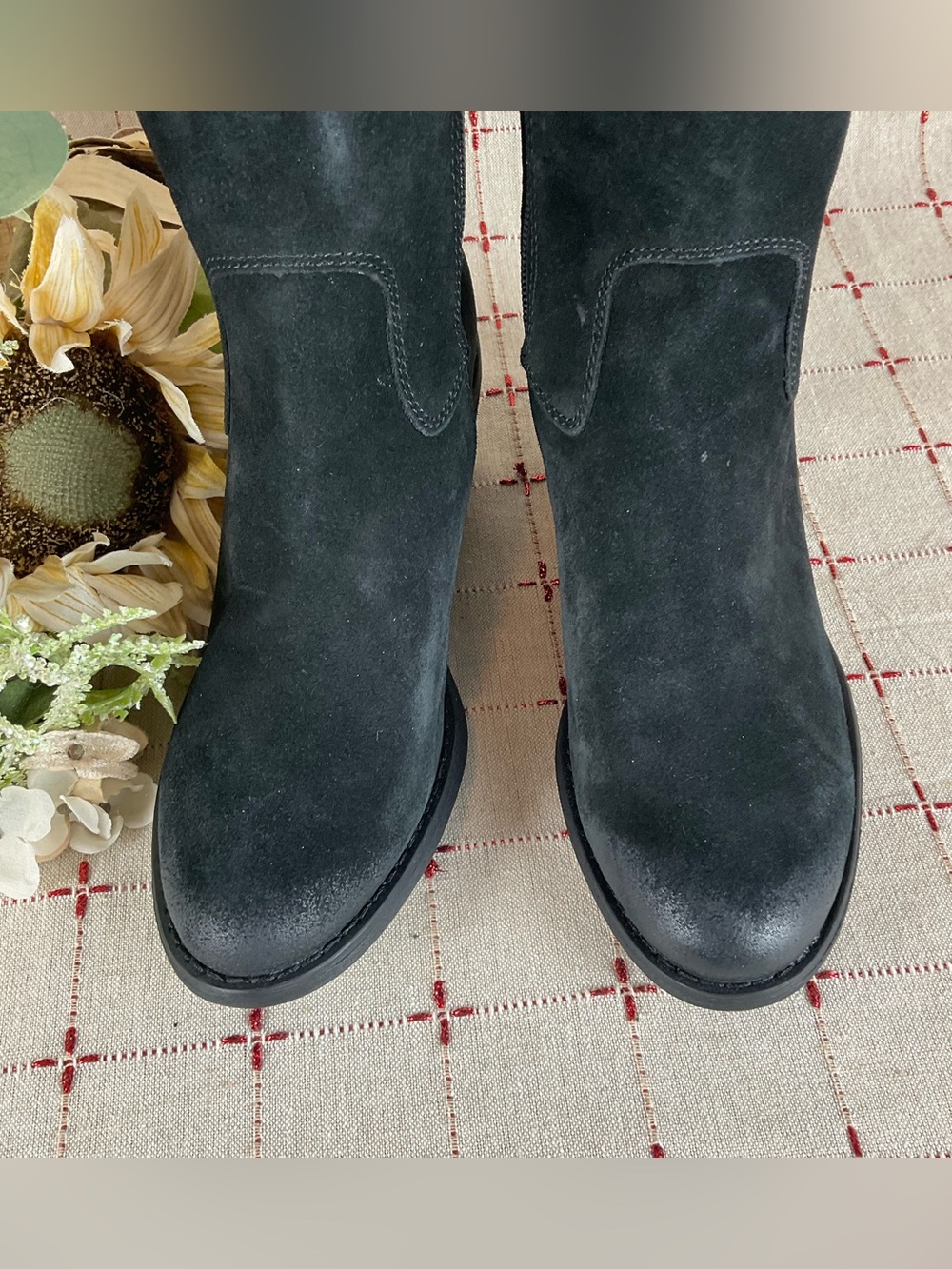 Coconuts By Matisse “Piper” Black Suede Knee High Heeled Boots Sz 6.5 NWOB - Picture 2 of 6